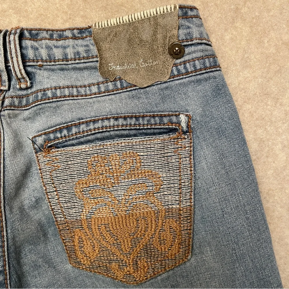 Industrial Cotton Y2K Low Rise Flare Embroidered Blue Denim Jeans Junior Size 13